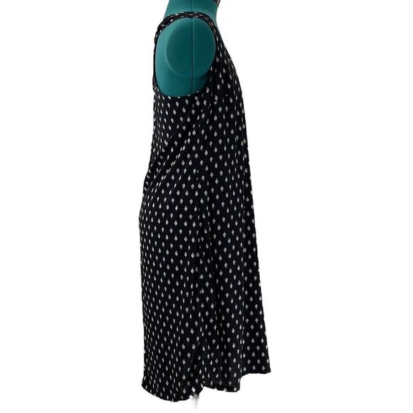 Old Navy Black & White Racer Back Dress Sz. SP - Picture 2 of 9